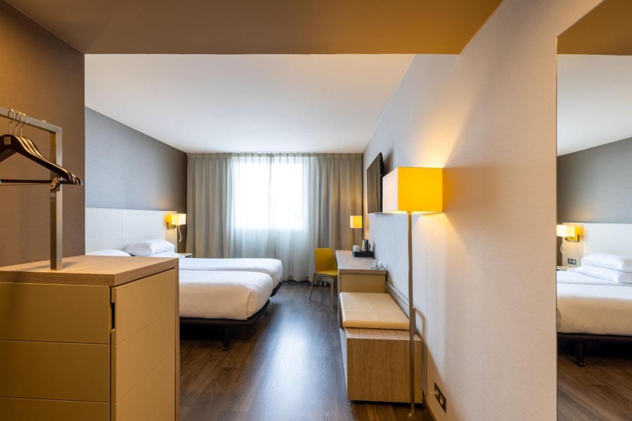 Ac Hotel By Marriott Marseille Prado Velodrome מראה חיצוני תמונה