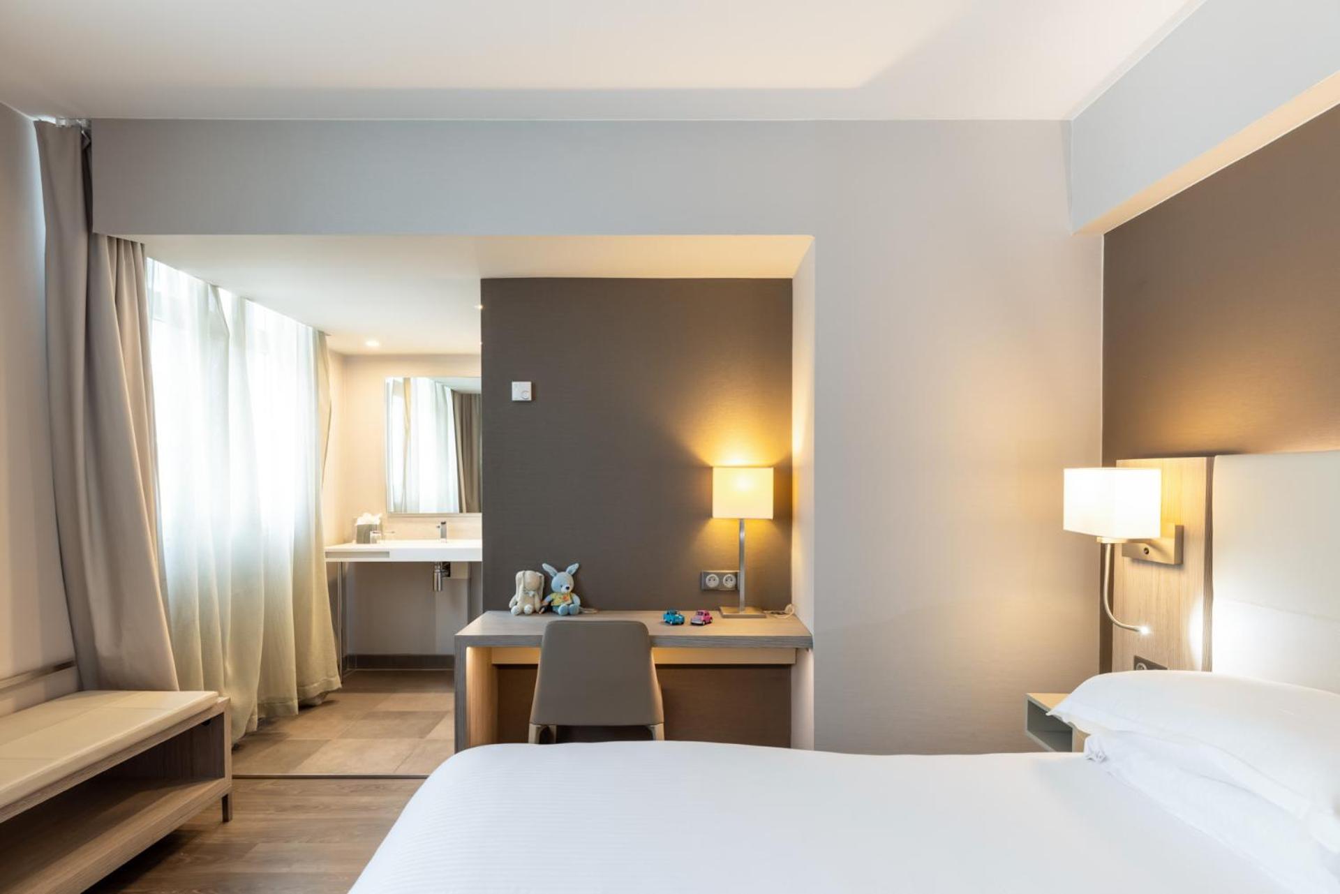 Ac Hotel By Marriott Marseille Prado Velodrome מראה חיצוני תמונה