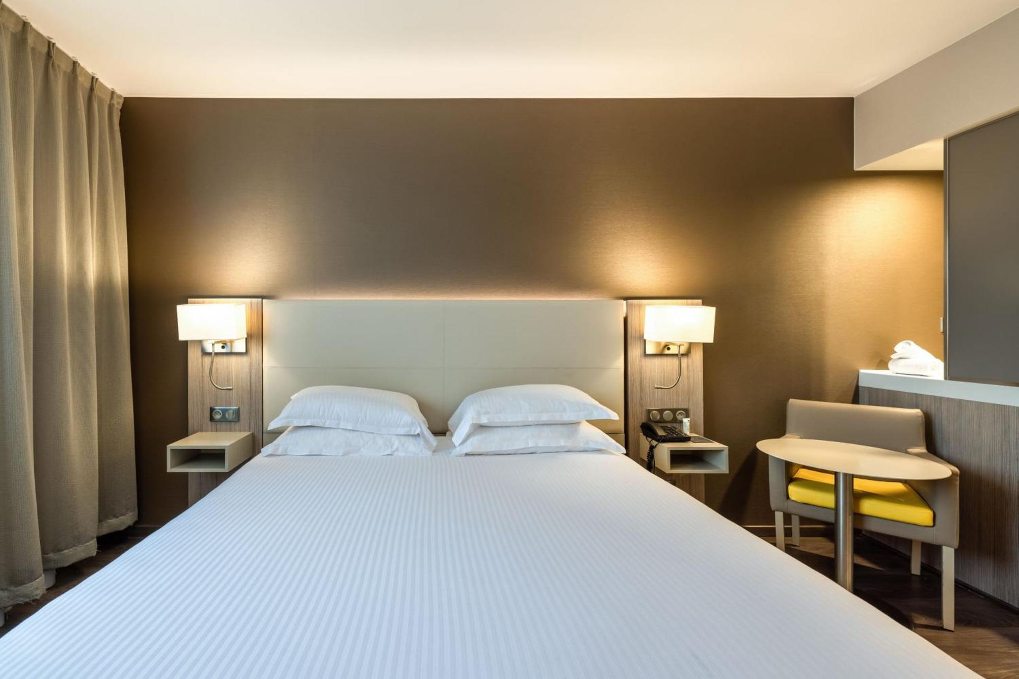 Ac Hotel By Marriott Marseille Prado Velodrome מראה חיצוני תמונה