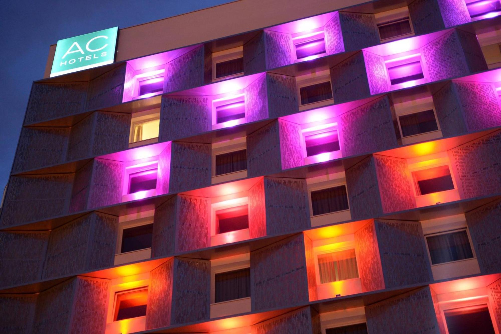 Ac Hotel By Marriott Marseille Prado Velodrome מראה חיצוני תמונה