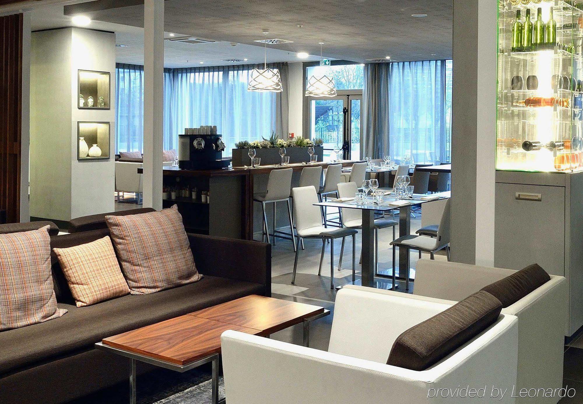 Ac Hotel By Marriott Marseille Prado Velodrome מראה חיצוני תמונה