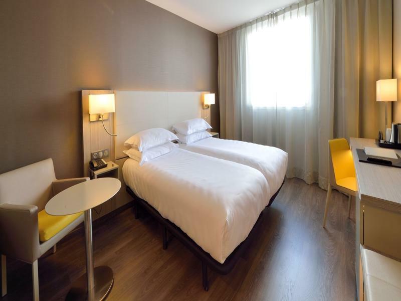 Ac Hotel By Marriott Marseille Prado Velodrome מראה חיצוני תמונה